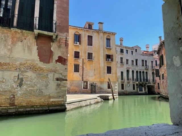 San Marco Apartment With Canal View เวนิส ภายนอก รูปภาพ